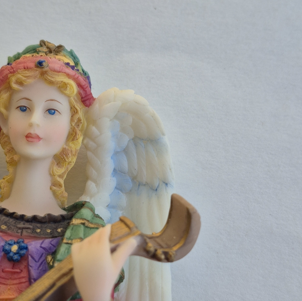 Lenox Angel of Harmony Figurine with Mandolin 1997 - Picture 4 of 15